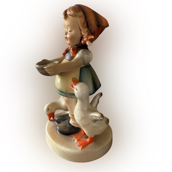 Vintage Hummel Goebel Figurine “Be Patient” Girl with Geese – 1948 W. Germany - Picture 2 of 7